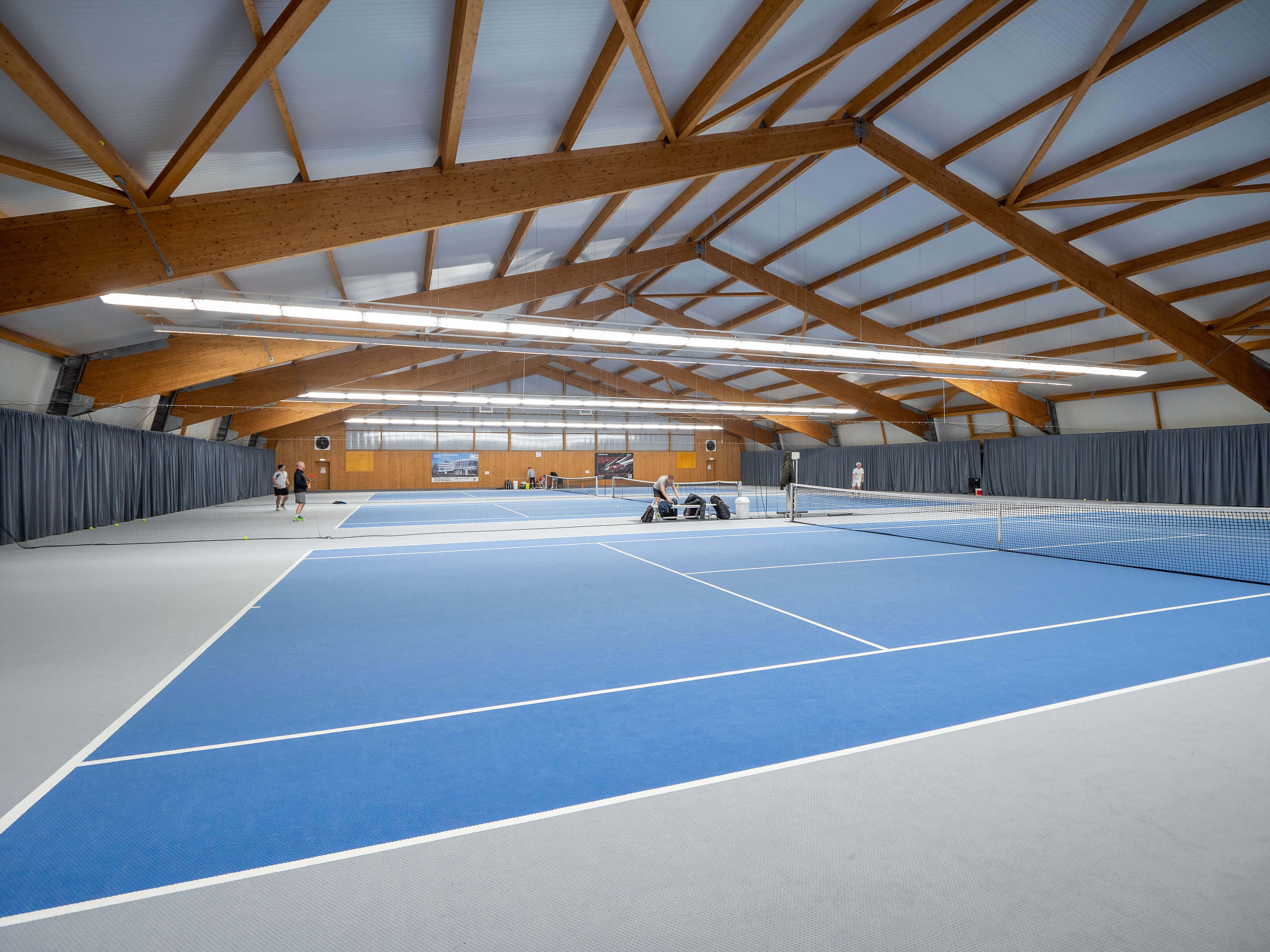 ETUF-Tennis­halle Essen. Der Hallenplatz für Ihren Spaß am Tennisspielen.
